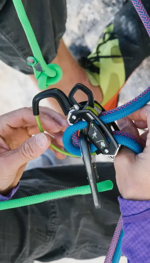 GIGA JUL Brakingassist Tubers (Highly versatile belay device | suitable for use as a tuber and autotuber) - Image 2