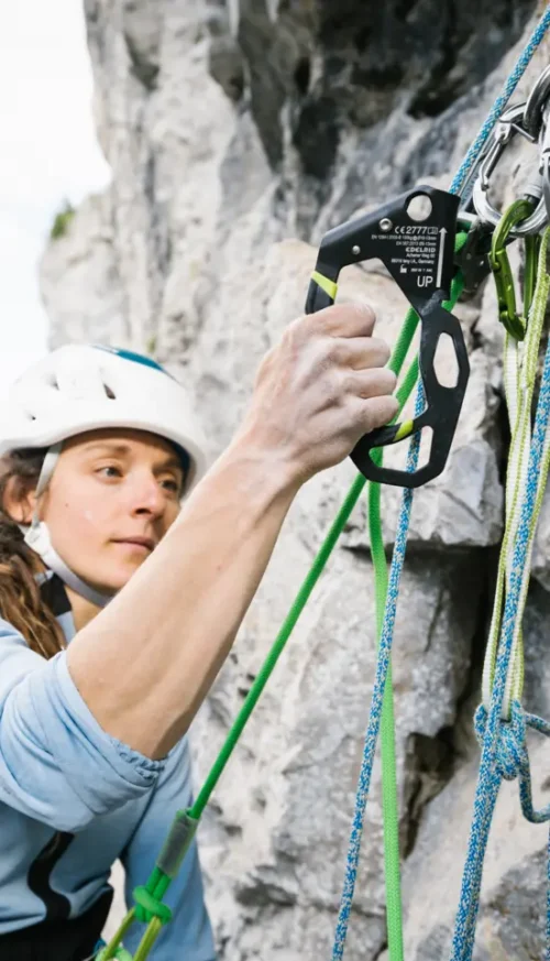 EDELRID HAND CRUISER RIGHT (Ergonomic hand ascender for comfortable rope ascents) - Image 3
